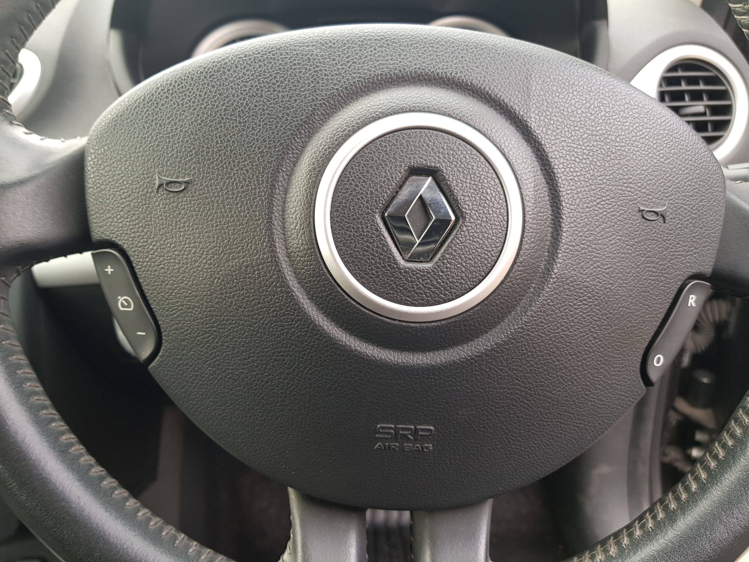 Renault Clio Dynamique Tom Tom