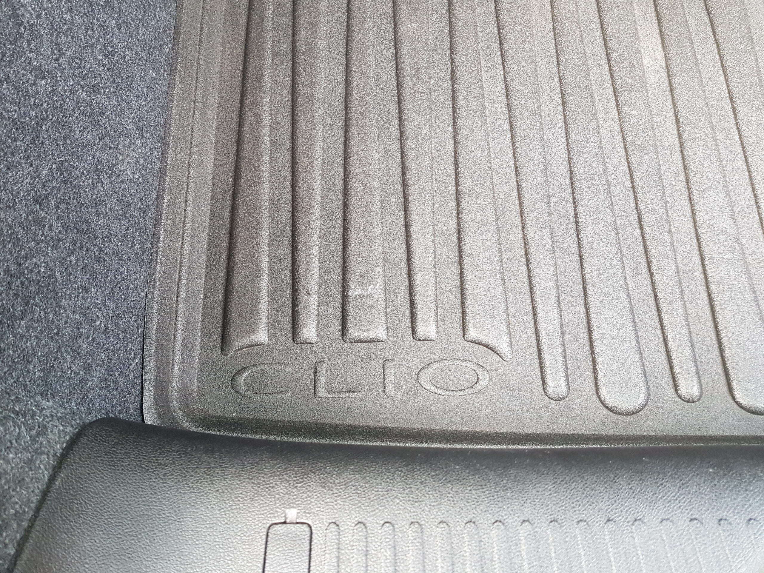 Renault Clio Dynamique Tom Tom