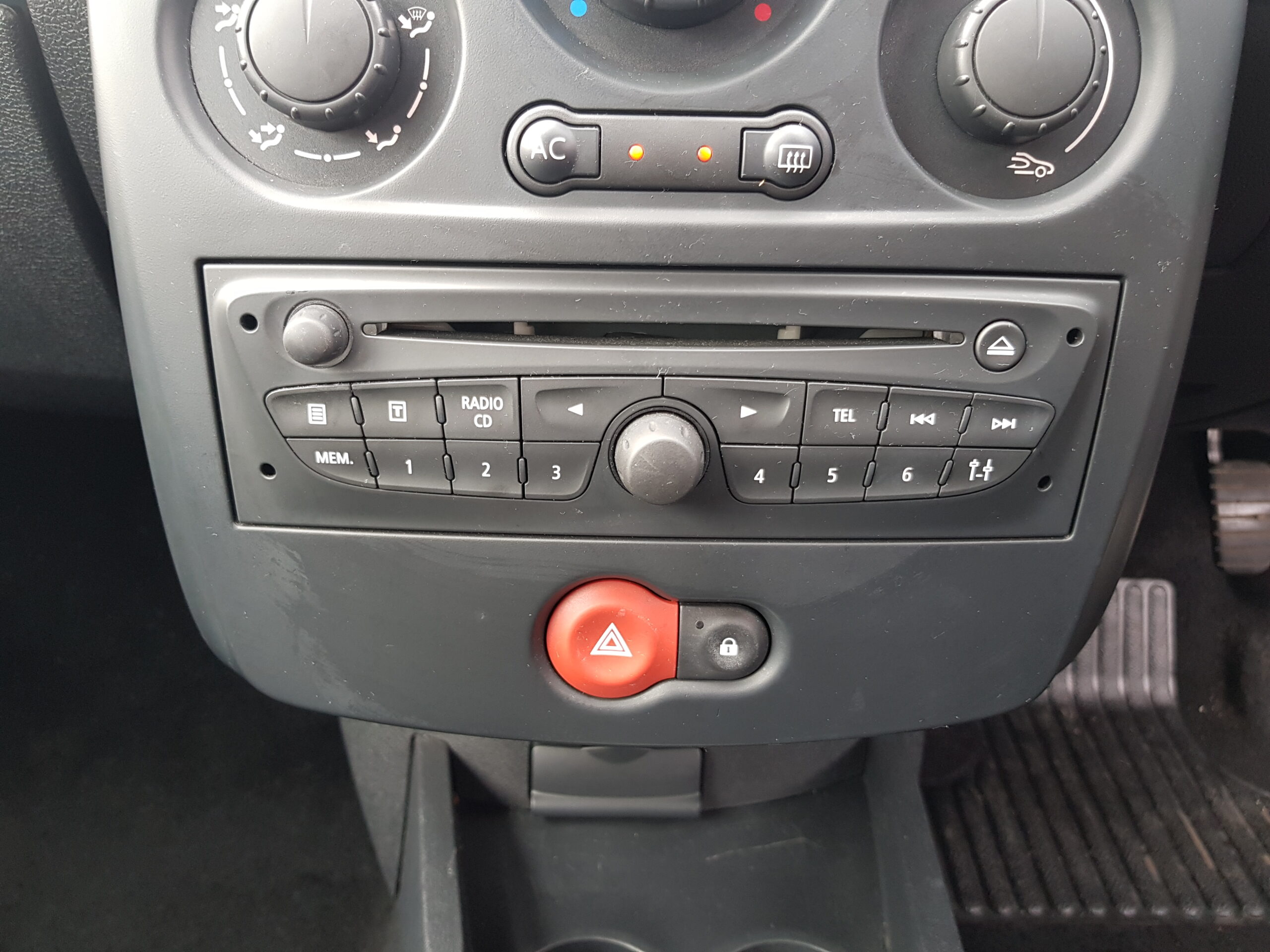 Renault Clio Dynamique Tom Tom