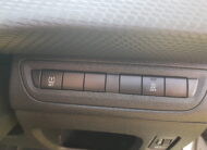 Peugeot 208 Access a/c