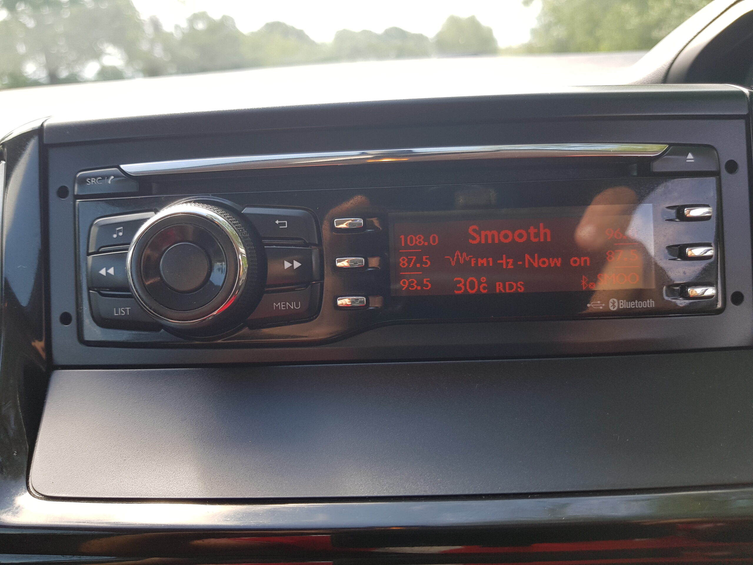 Peugeot 208 Access a/c