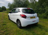 Peugeot 208 Access a/c