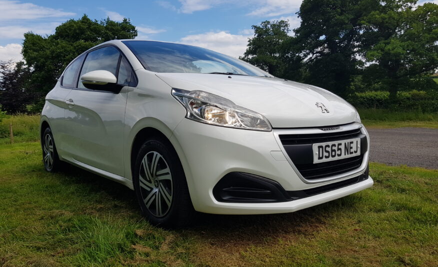 Peugeot 208 Access a/c