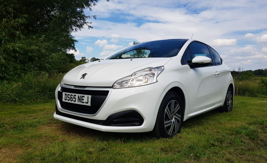 Peugeot 208 Access a/c