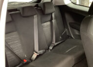 Peugeot 208 Access a/c