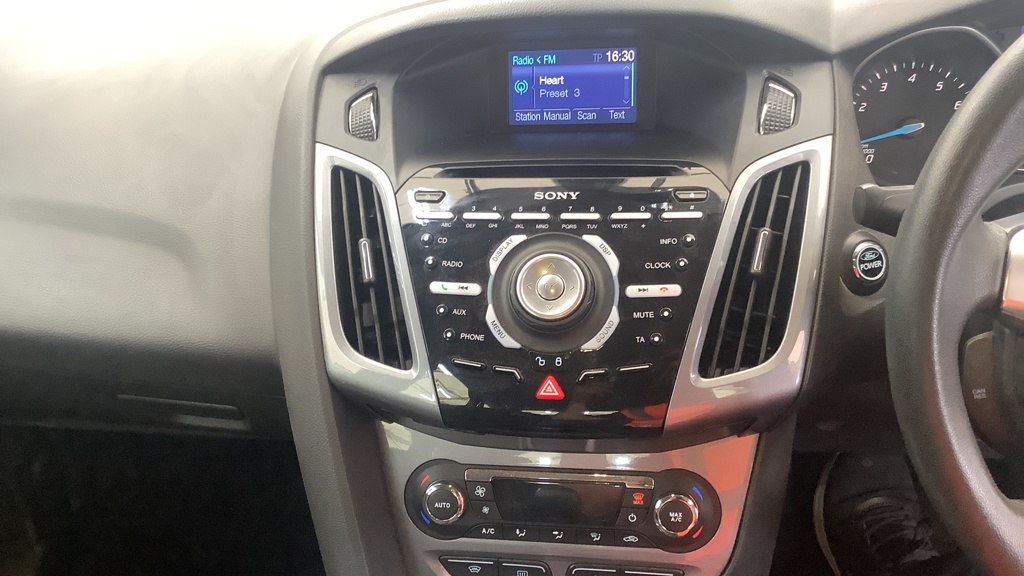 Ford Focus Titanium